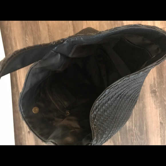 Deux Lux woven shoulder bag from Anthropologie - Picture 4 of 4